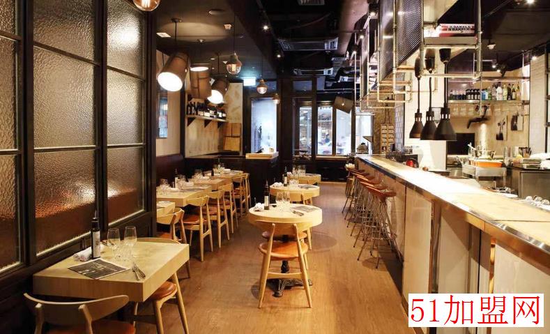 阿姐小酒馆加盟