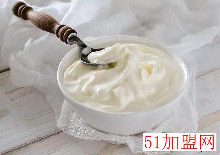 让酸奶飞加盟