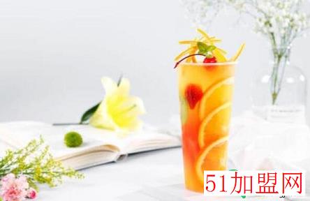 漫画家奶茶店加盟