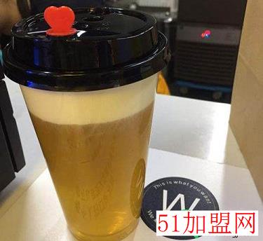 w果茶加盟
