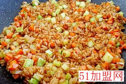 肆勺之稻炒饭加盟