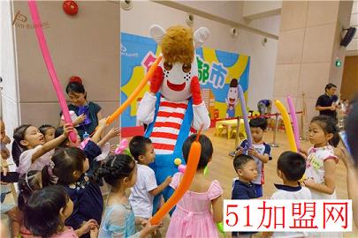 小马快跑早教中心加盟