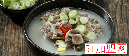 弄堂口菜饭骨头汤加盟