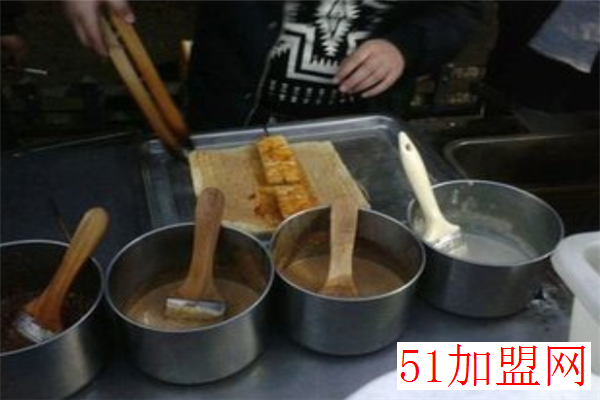 炸冷面卷臭豆腐加盟