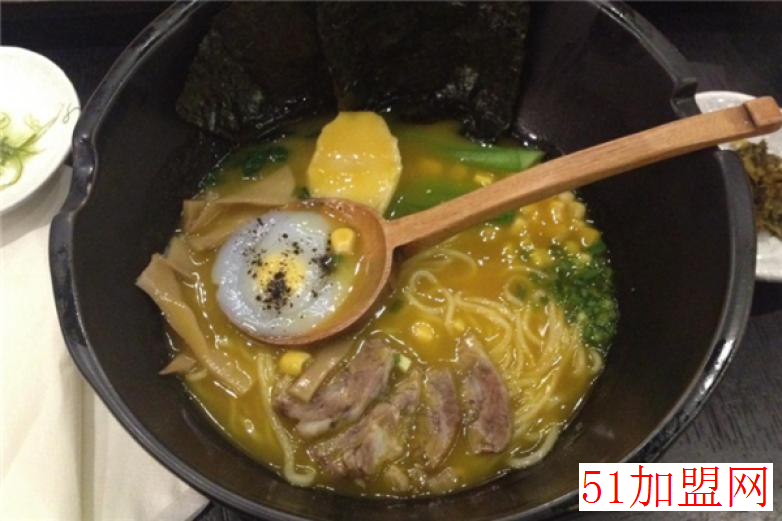 雕爷牛腩加盟
