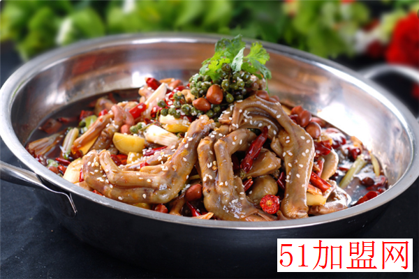香鹅掌干锅加盟
