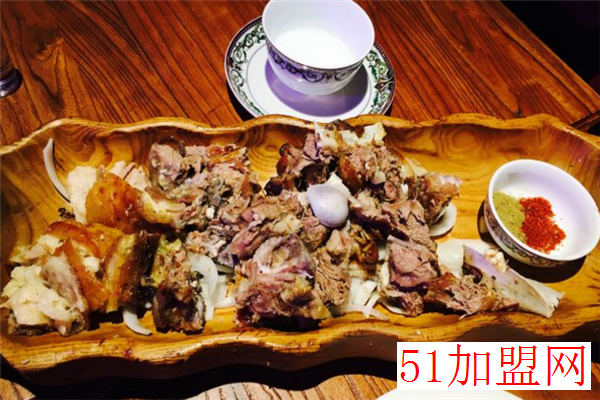 品味西域新疆主题餐厅加盟
