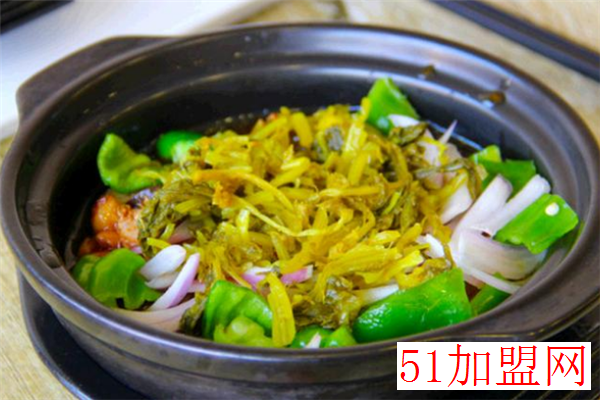 带汤黄焖鸡加盟