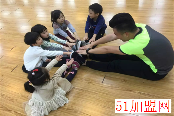 金刚启童体适能加盟