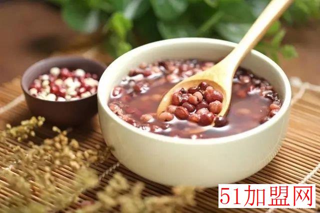 忆潮粥加盟