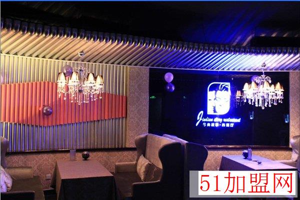 今典故事咖啡加盟