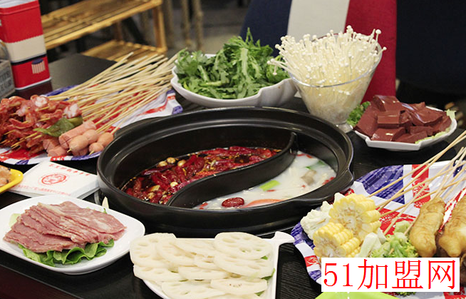黄记砂锅串串香加盟