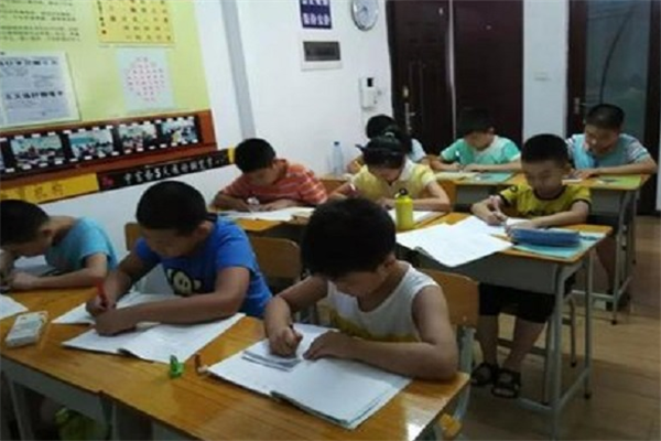 中宫格练字加盟