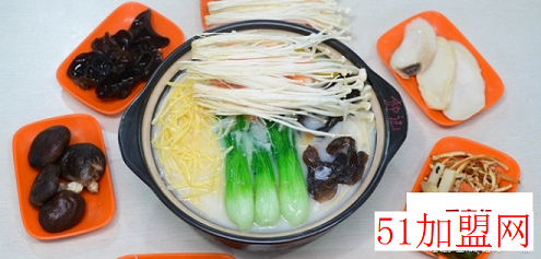 辣红颜麻辣烫加盟