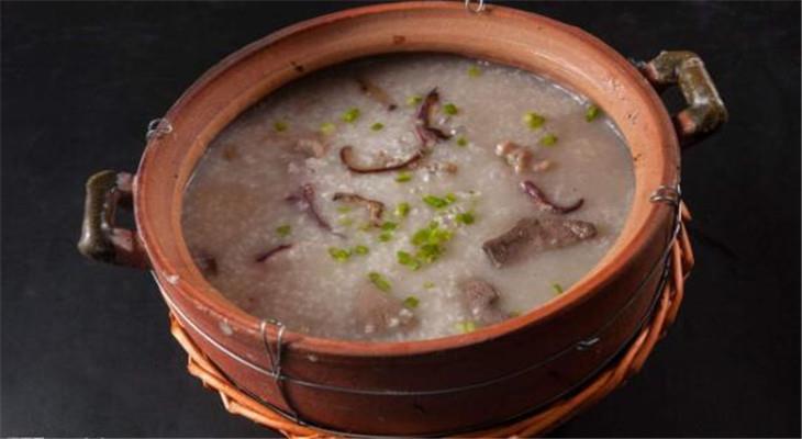 阿喜砂锅粥加盟