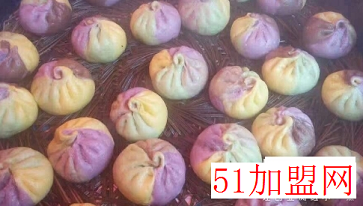 贯包彩色包加盟