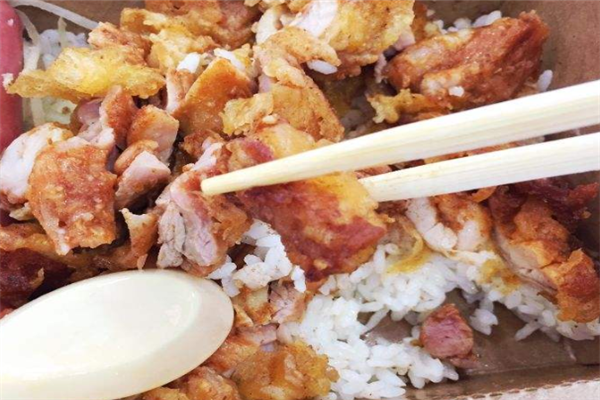 哲哲脆皮鸡加盟