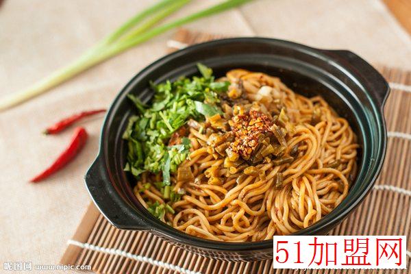 蔡明伟热干面加盟