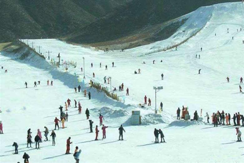 金象山滑雪场加盟