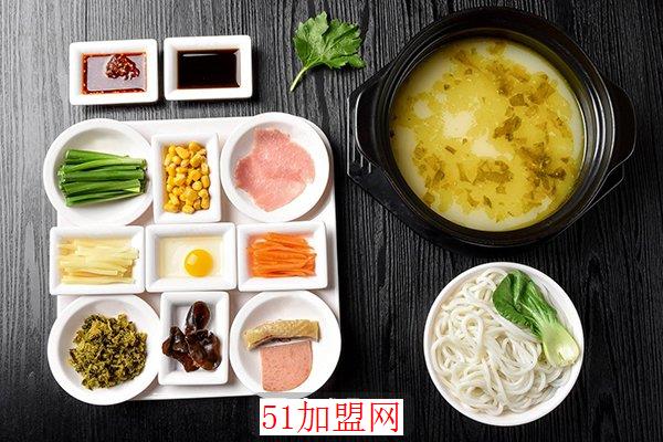 红哈尼过桥米线加盟