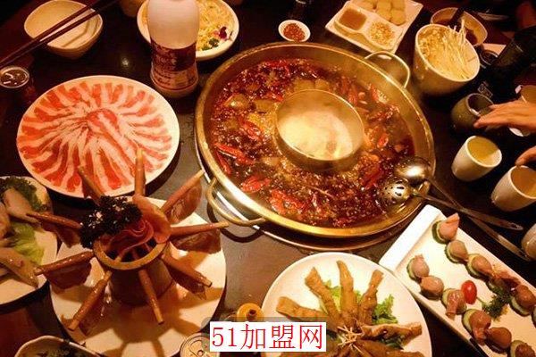 土巴碗鲜毛肚宅院火锅加盟