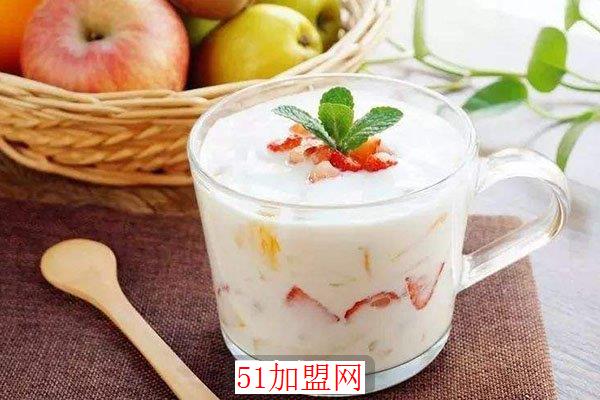 小醉猫酸奶加盟