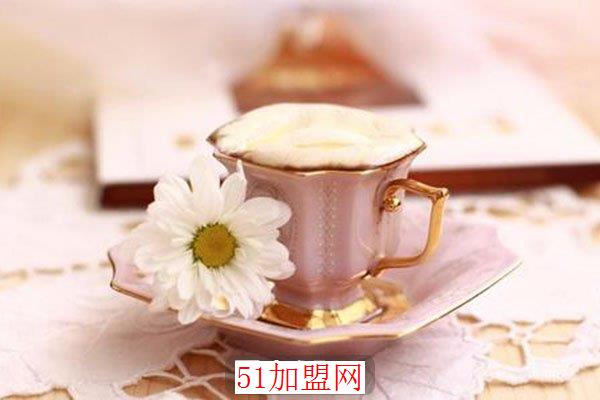 小乖兽奶茶加盟