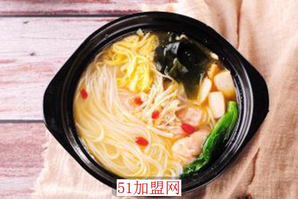 颠阿哥米线加盟
