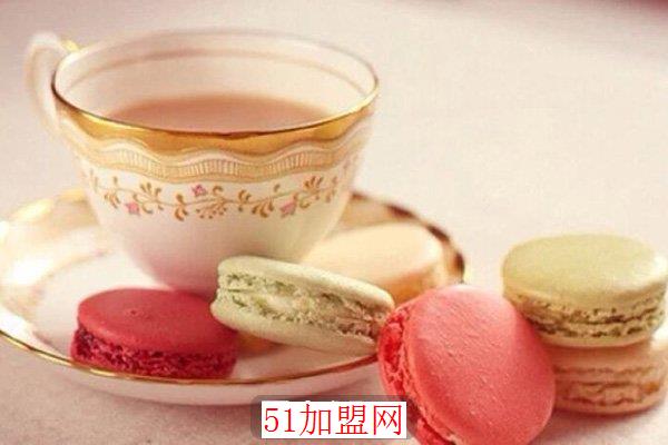 茶小二奶茶加盟