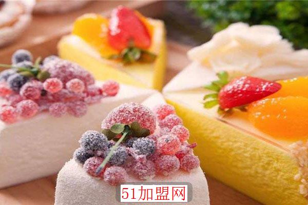 撤思叔叔烘培坊加盟