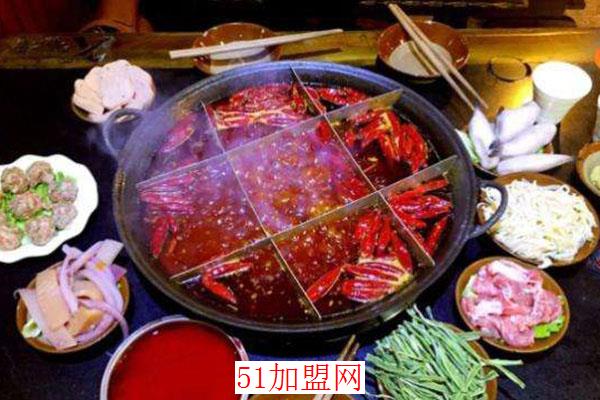 二龙转老火锅加盟