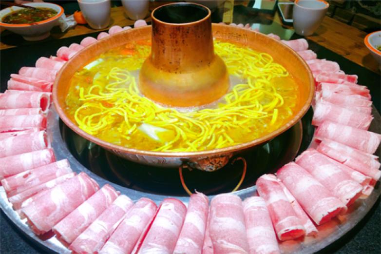 蒙哈儿小蒙酸菜铜锅加盟