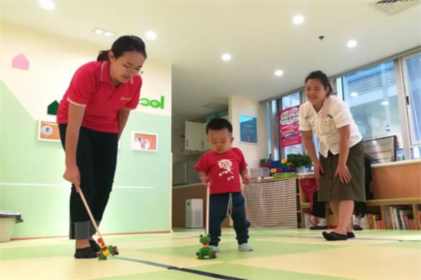 爱润幼教加盟