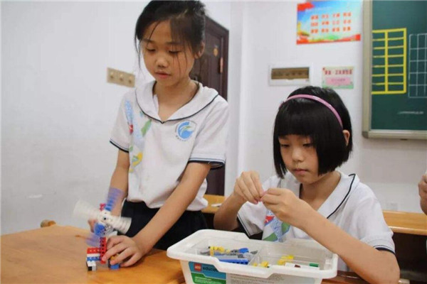 易学啦手上
