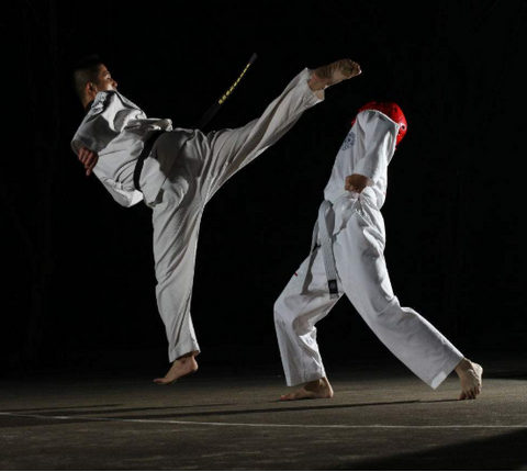 龙威跆拳道刻苦 龙威跆拳道刻苦