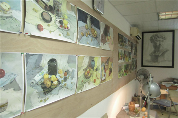 中立方画室作品