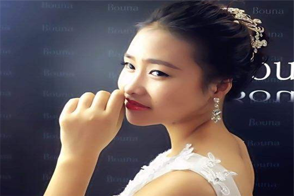 宝娜bouna美女