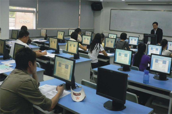 宏翔电脑科技课堂