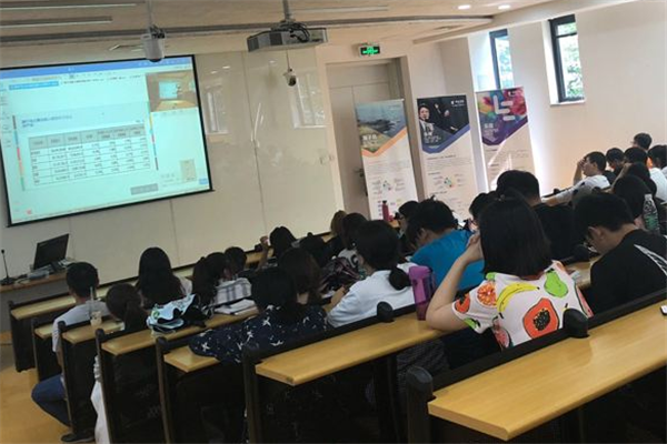 泉咏财务上课 泉咏财务上课