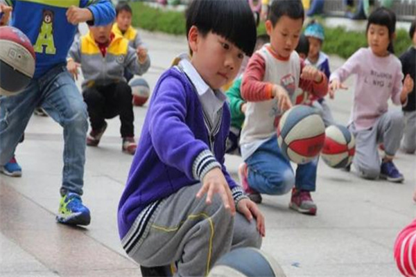 新太阳幼儿园加盟