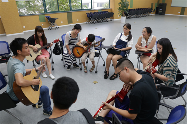 木人吉音乐上课