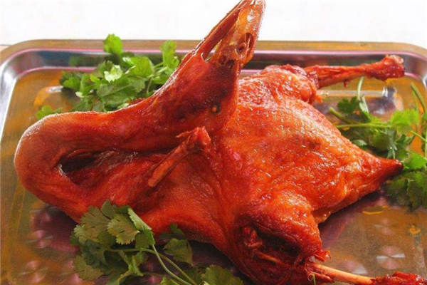 御品茶油鸭红烧