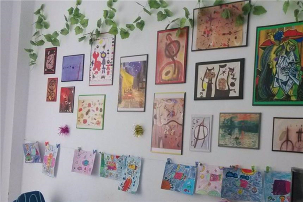 田地少儿美术展示