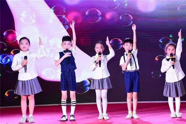 语下青少儿口才考级培训比赛