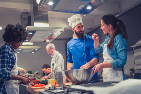 一铺传奇培训学校加盟