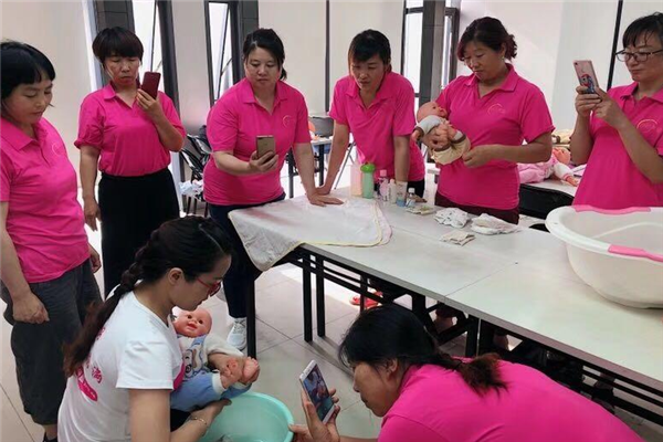 优家家政培训母婴培训