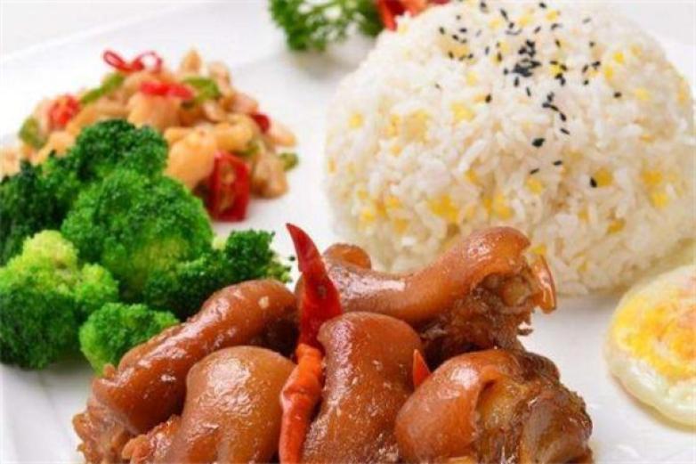 隆记隆江猪脚饭加盟