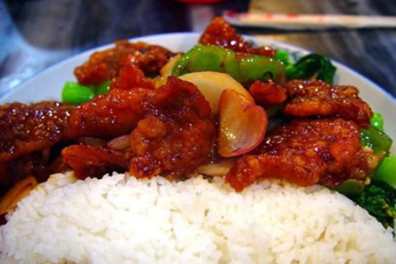 胡记猪脚饭加盟