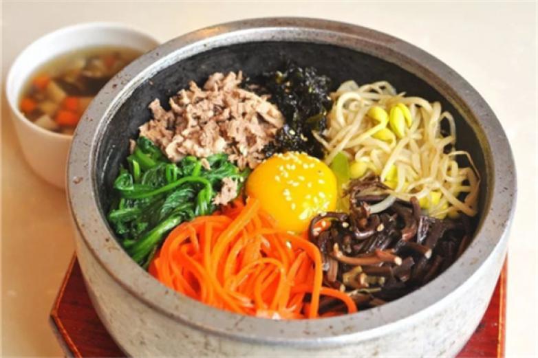 偶遇饭先森干锅焖饭加盟