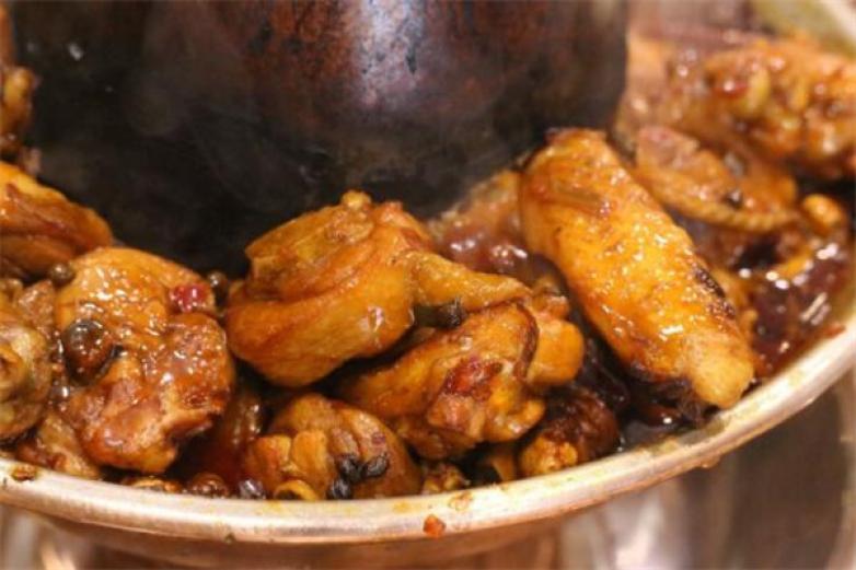 牛爷地摊火锅鸡加盟